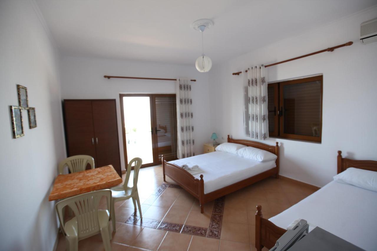 Hotel Lagjini Lukovë 外观 照片