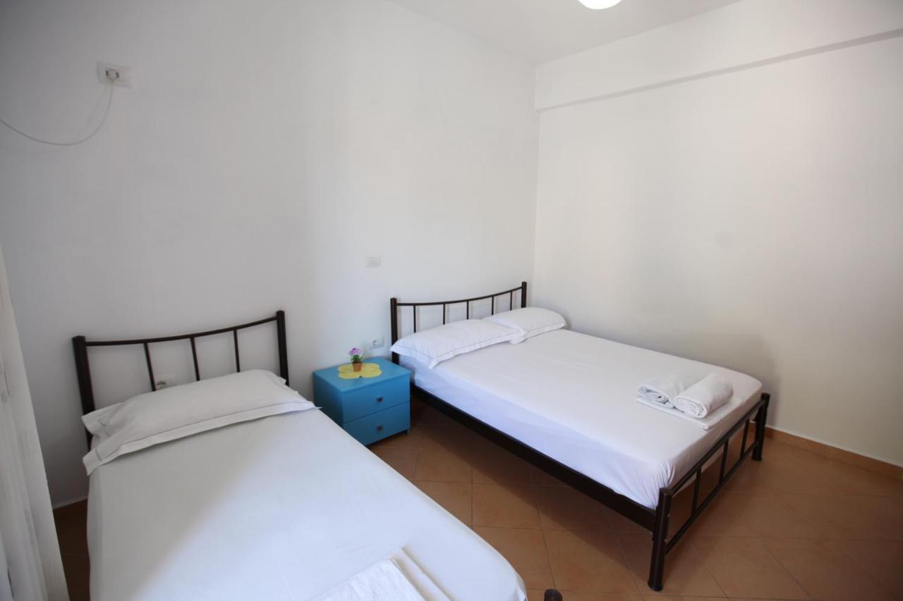 Hotel Lagjini Lukovë 外观 照片